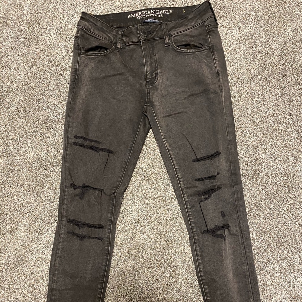 NWOT American Eagle black ripped jeans
